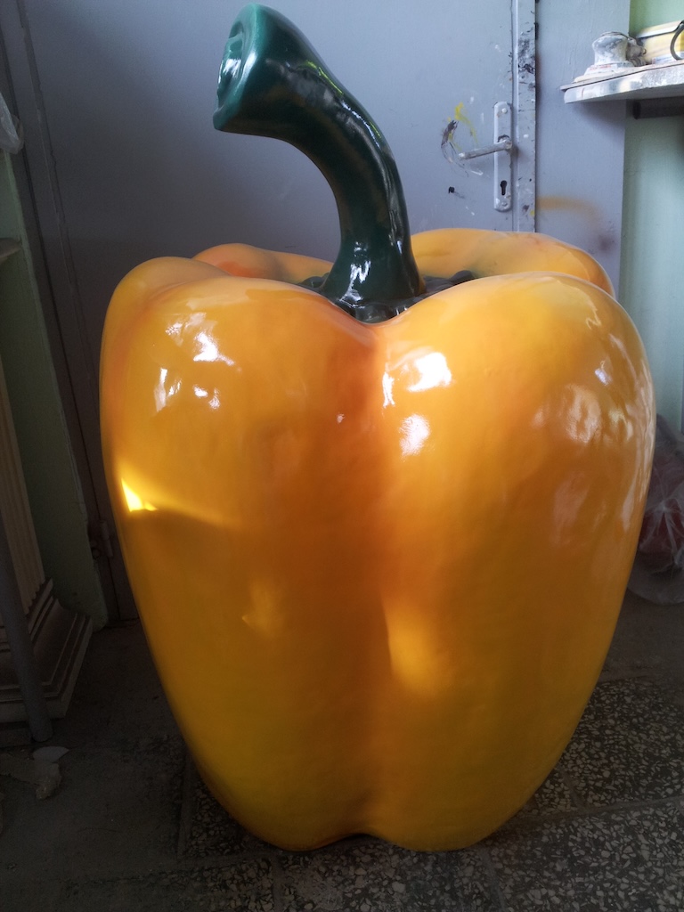 Gelbe Paprika XXL - 120 cm