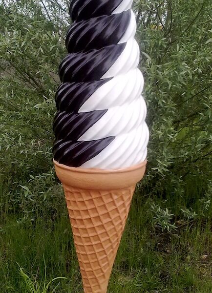 Werbefigur /  Gastronomie   -  Eis in XXXL  -  200 cm   -  Eiswaffel