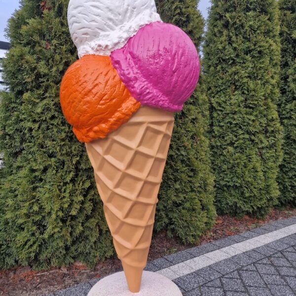 Werbefigur /  Gastronomie   -  Eis in XXL  -  185 cm  - Eiswaffel
