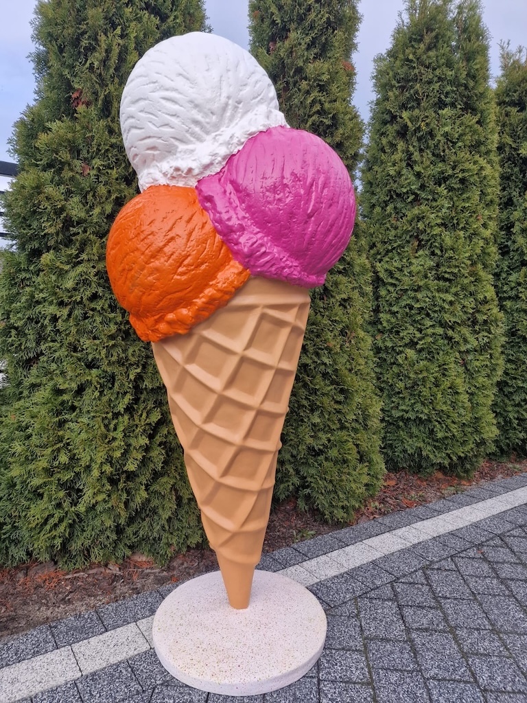 Werbefigur / Gastronomie - Eis in XXL - 185 cm - Eiswaffel