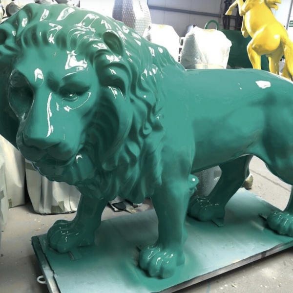 Lebensgroße Löwe -  Designer Hochglanz - Pop Art