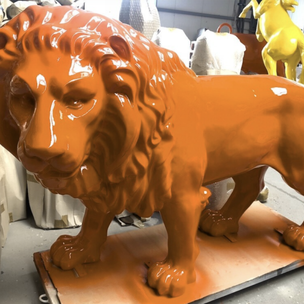 Lebensgroße Löwe -  Designer Hochglanz - Pop Art