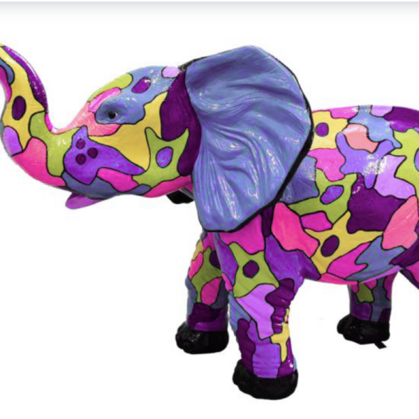 Lebensgroße junger Elefant -  Designer Hochglanz - Pop Art