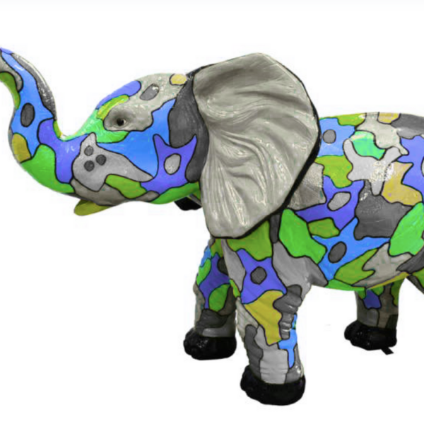 Lebensgroße junger Elefant -  Designer Hochglanz - Pop Art
